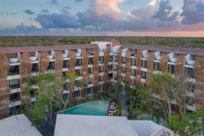 Jade Tulum Hotel